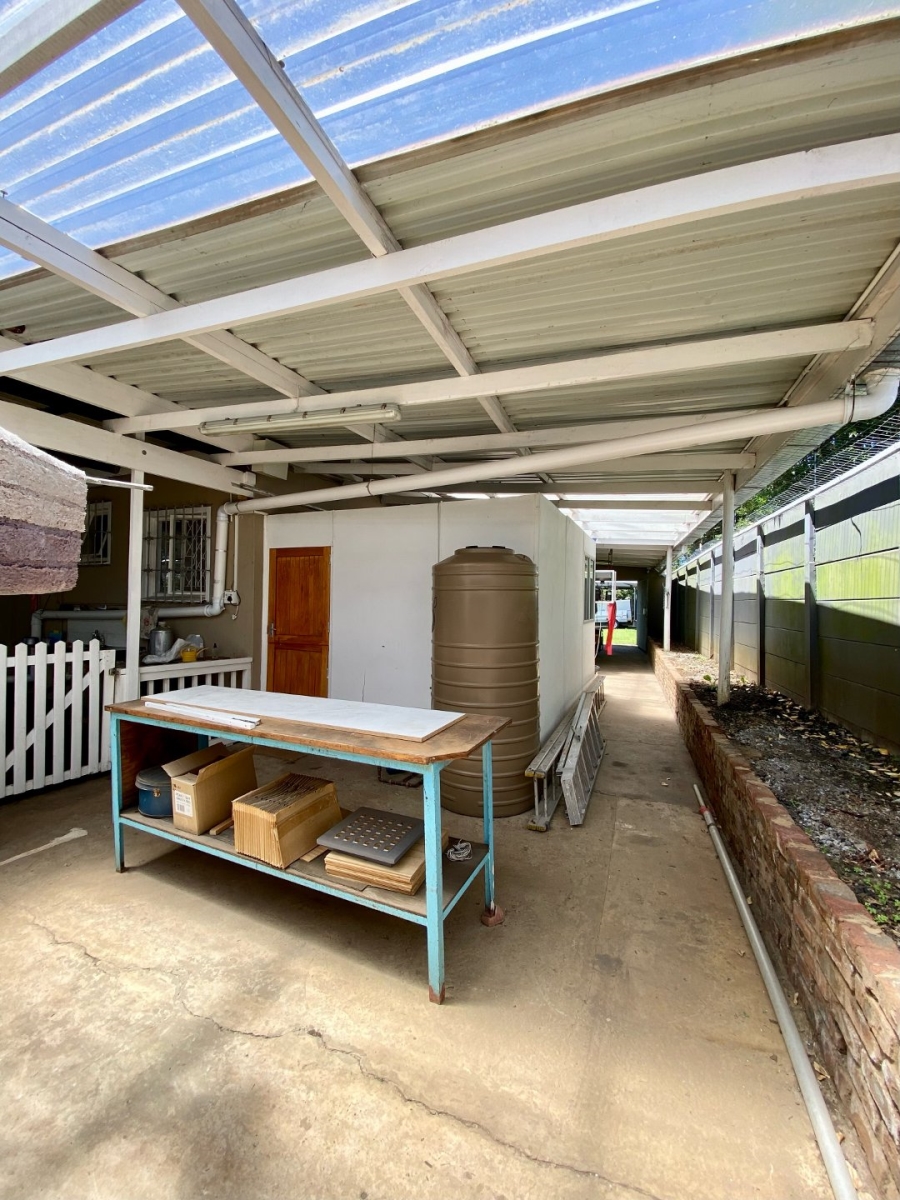 3 Bedroom Property for Sale in Vincent Eastern Cape